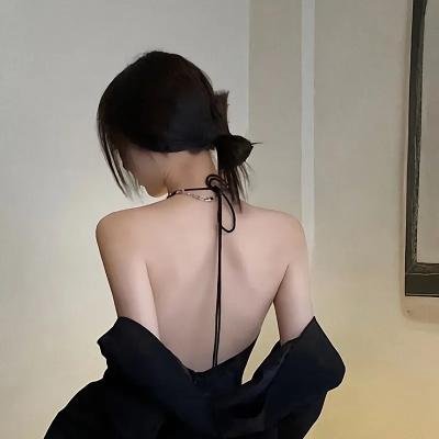死人不穿格子衣