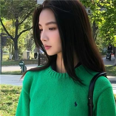 沉默一瞬